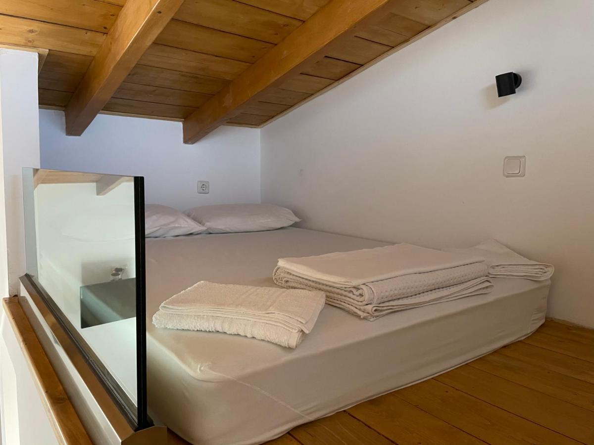 Spitakia-Cozy & Comfy Apartments 10Minutes From The Airport Artemida  Bagian luar foto